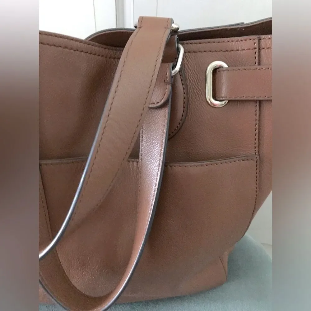 COLE HAAN Pebbled Chestnut Leather Gold Hardware Preppy Classic Minimalist Tote